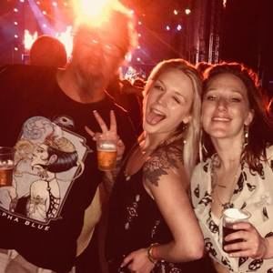 Meet your Posher, Cassi